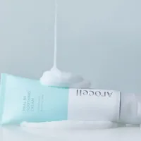Заспокійливий крем з 5% пантенолу для чутливої шкіри Arocell Hyal B5 Soothing Cream 80 мл — Фото 8