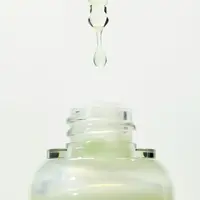 Заспокійлива зволожувальна сироватка з матча House of Hur Matcha Calming Refresh Serum, 30 мл — Фото 6