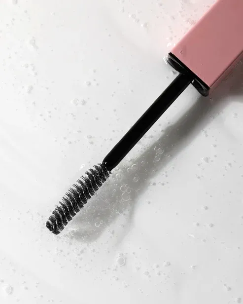 Стійкий прозорий гель–скульптор UNICO BROW GEL Sculpt &amp; Care 10 мл — Фото 1