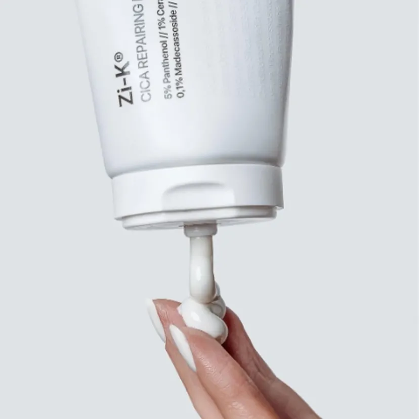 Відновлюючий гель для обличчя з екстрактом центели Transparent Lab Zi-K Cica Repairing Gel 30ml — Фото 3