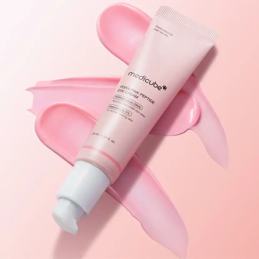Крем для шкіри навколо очей з полінуклеотидами та пептидами Medicube PDRN Pink Peptide Eye Cream, 30 мл — Фото 1