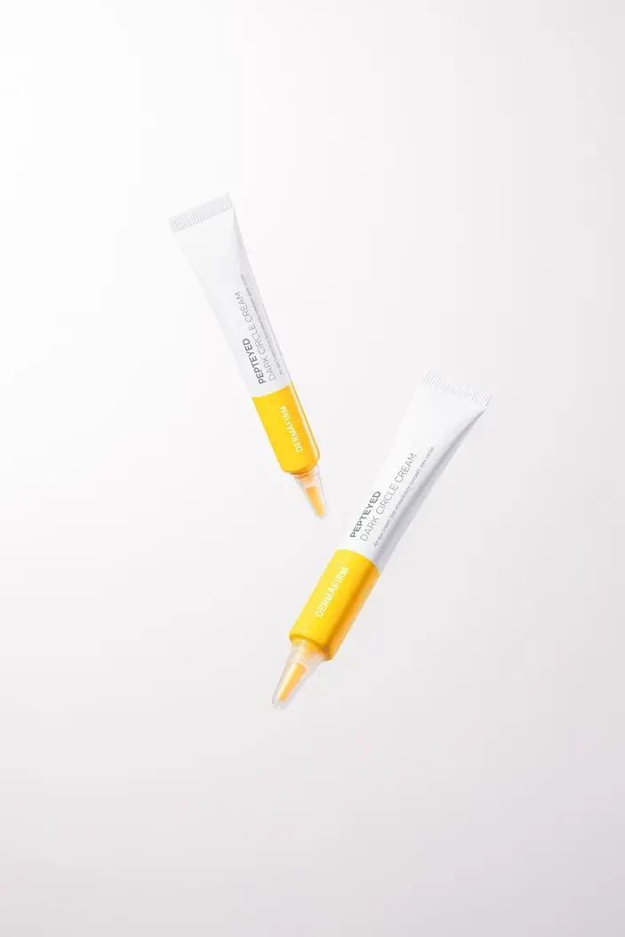 Крем-консилер з пептидами проти темних кіл під очима Dermafirm Pepteyed Dark Circle Cream 15 g — Фото 4