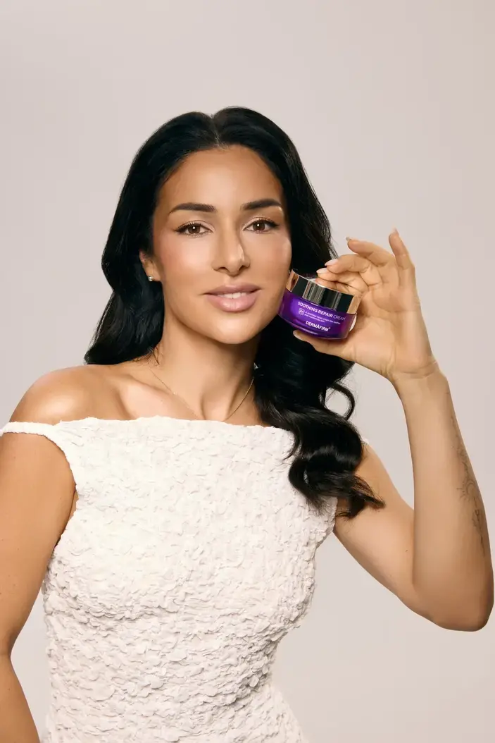 Відновлюючий крем-репарант з екзосомами Dermafirm Soothing Repair Cream R4 50 ml — Фото 1